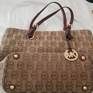 Brown mk purse